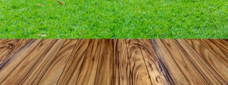 El sol no afecta el color del deck de PVC